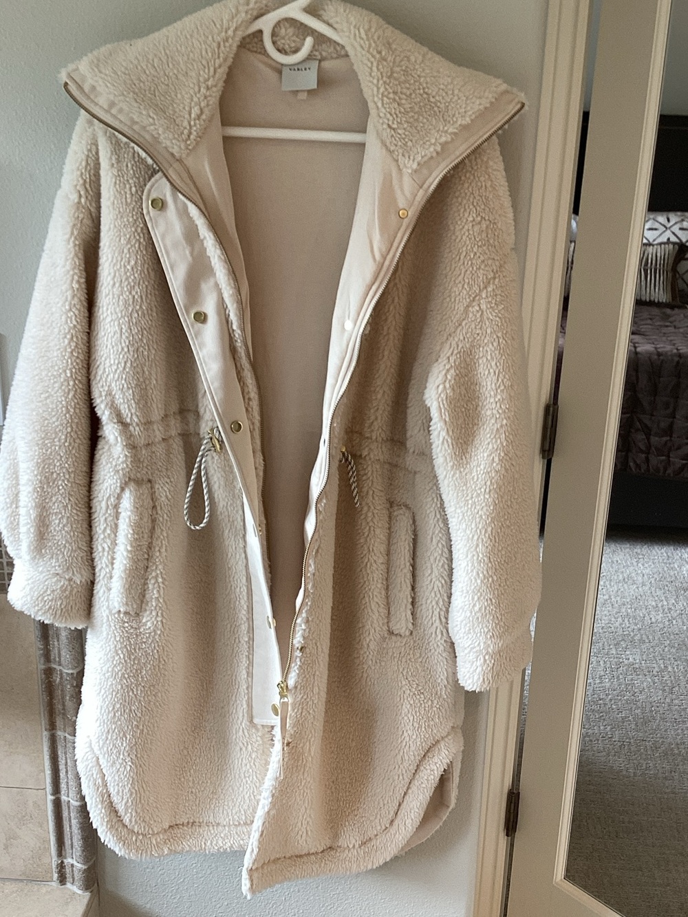 Varley Cream Sherpa Teddy Coat